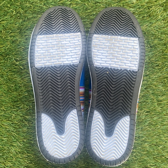 Aztec Serape Print Sneakers - Picture 10 of 10